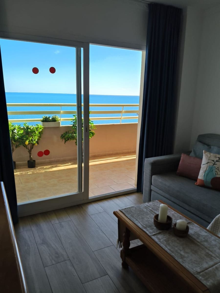 1 slaapkamer Strandappartement te koop in Fuengirola met zwembad - € 390.000 (Ref: 9491869)