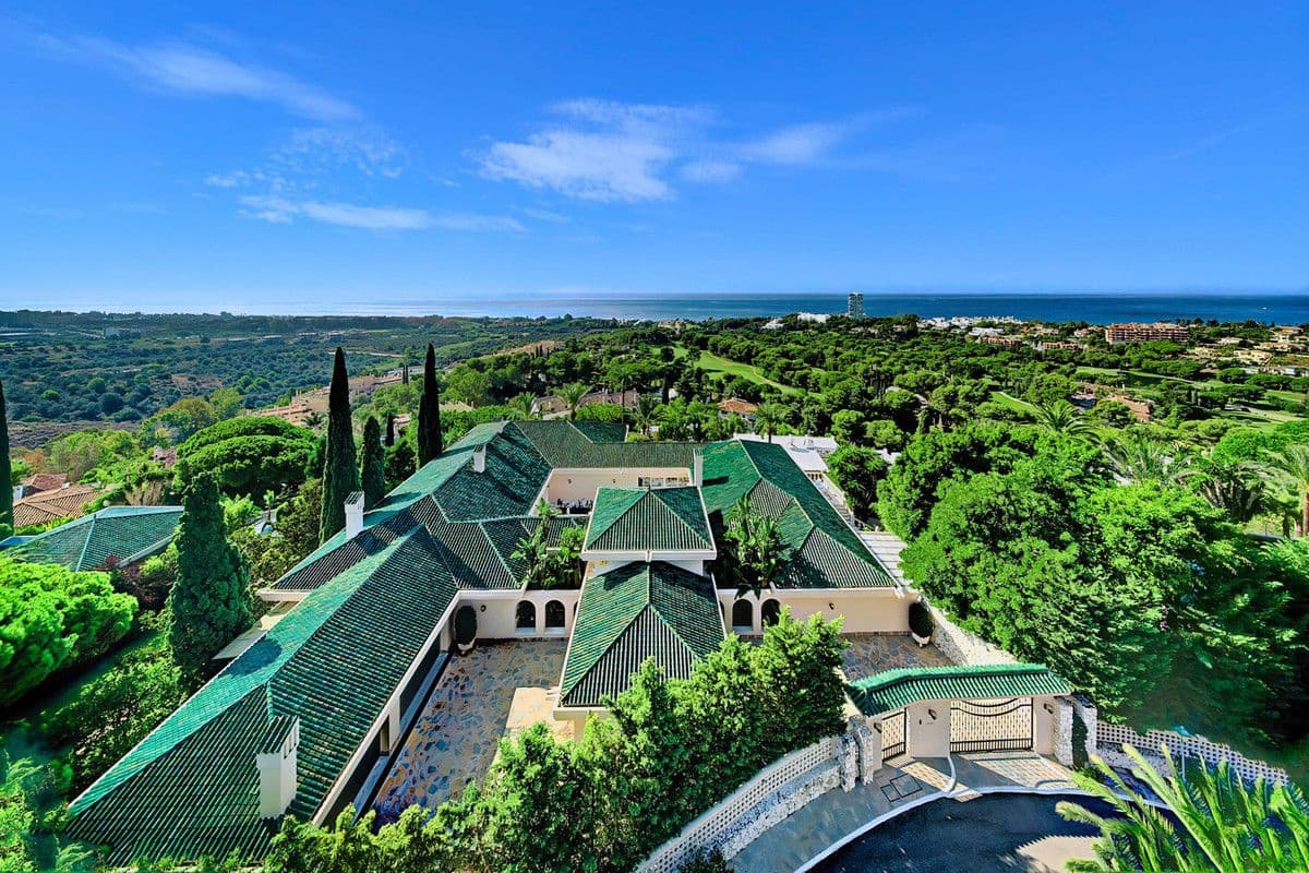 10 soverom Villa til salgs i Marbella med svømmebasseng garasje - € 10 000 000 (Ref: 9491871)