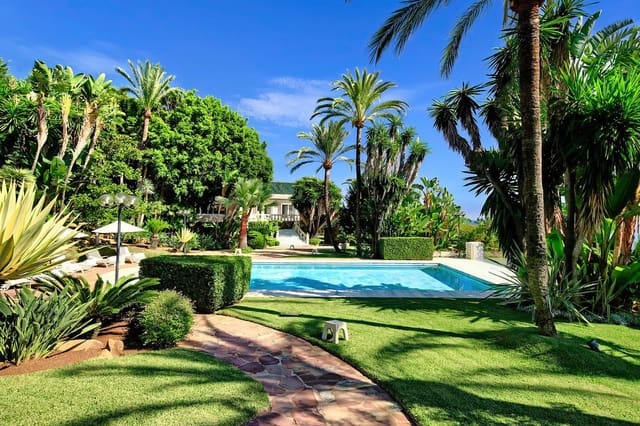 10 soverom Villa til salgs i Aloha Golf, Marbella med svømmebasseng garasje - € 10 000 000 (Ref: 9491871)