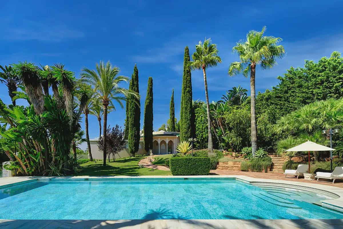 6 slaapkamer Villa te koop in Marbella met zwembad garage - € 12.000.000 (Ref: 9491871)