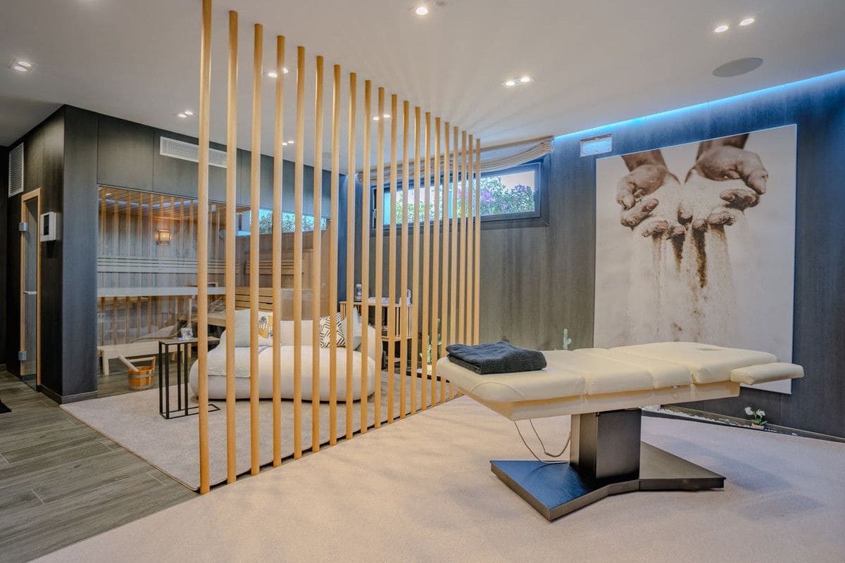 5 sypialnia Willa na sprzedaż w Mijas z basenem garażem - 3 990 000 € (Ref: 9504521)