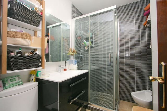 2 soverom Leilighet til salgs i Centro ciudad, Fuengirola med svømmebasseng garasje - € 510 000 (Ref: 9504523)