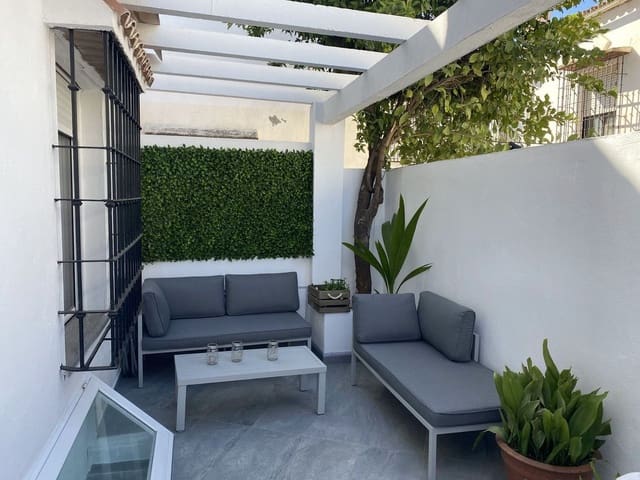 4 camera da letto Casa in vendita in Torremolinos con piscina - 407.000 € (Rif: 9504526)