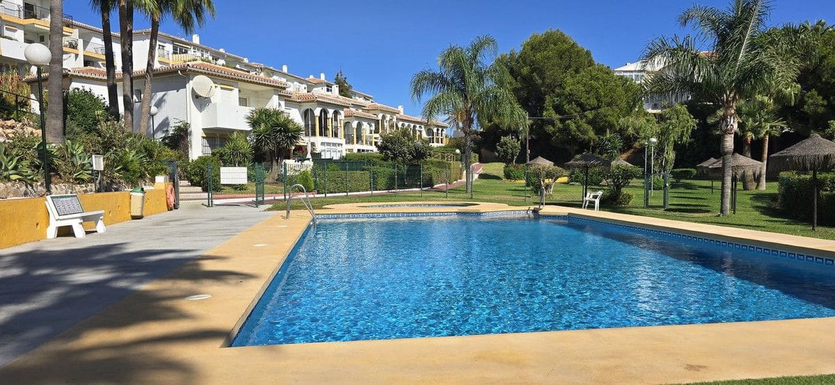 1 chambre Appartement à vendre à Mijas avec piscine - 210 000 € (Ref: 9504527)