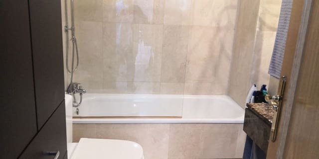 1 chambre Appartement à vendre à Parque de la Paloma, Benalmádena avec piscine garage - 299 000 € (Ref: 9504528)