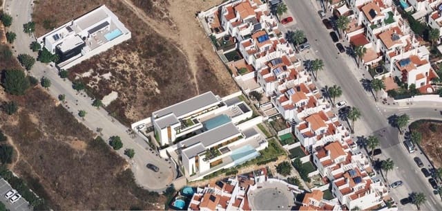 Building Plot for sale in Torremolinos - € 380,000 (Ref: 9542216)