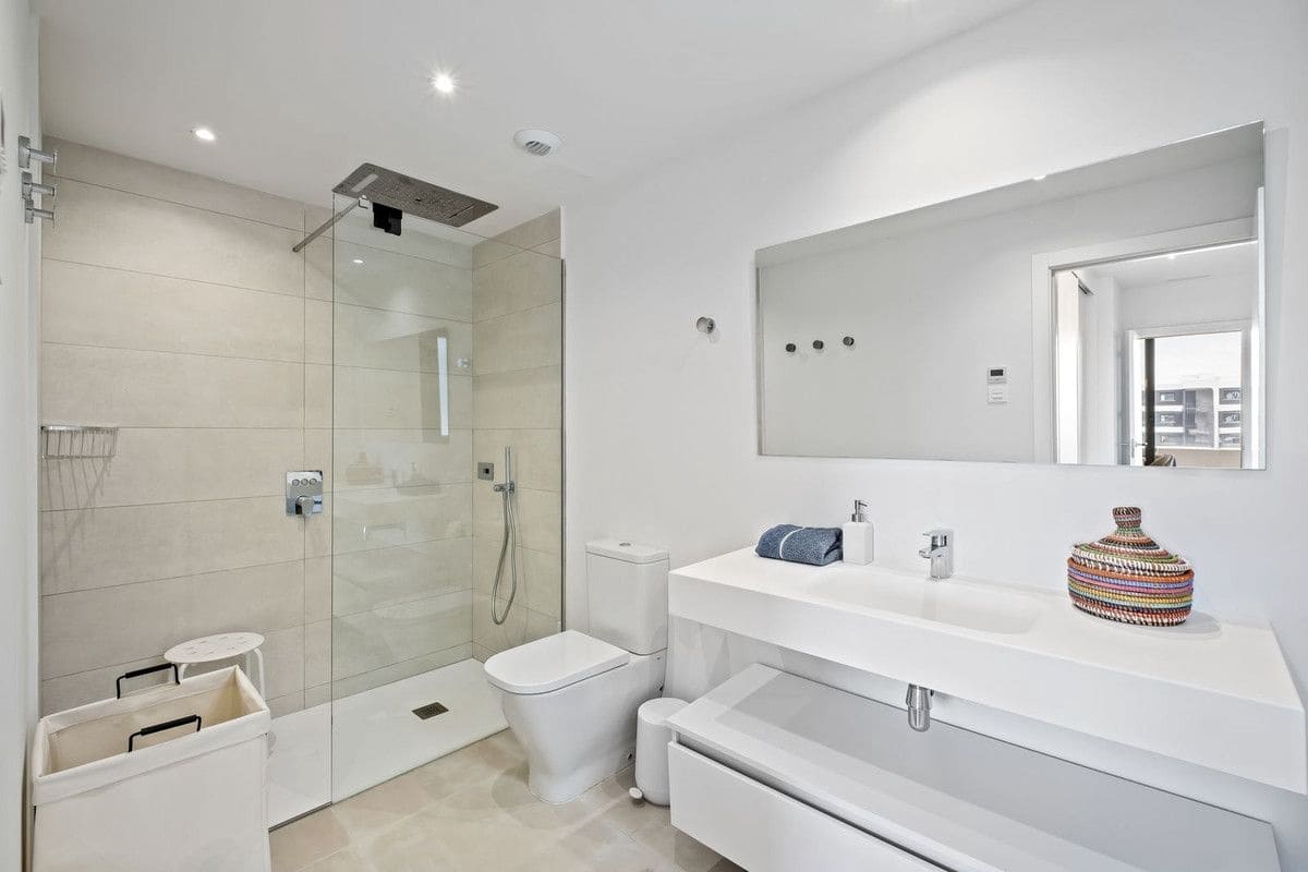 2 soveværelse Lejlighed til salg i Fuengirola med swimmingpool garage - € 479.000 (Ref: 9542219)