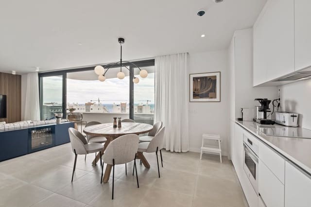 2 soveværelse Lejlighed til salg i Centro ciudad, Fuengirola med swimmingpool garage - € 479.000 (Ref: 9542219)