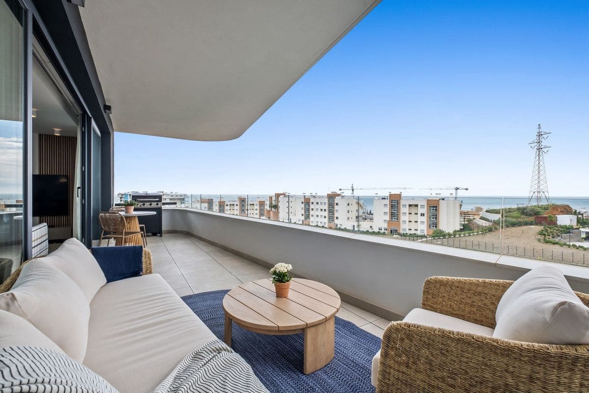 2 soveværelse Lejlighed til salg i Fuengirola med swimmingpool garage - € 479.000 (Ref: 9542219)