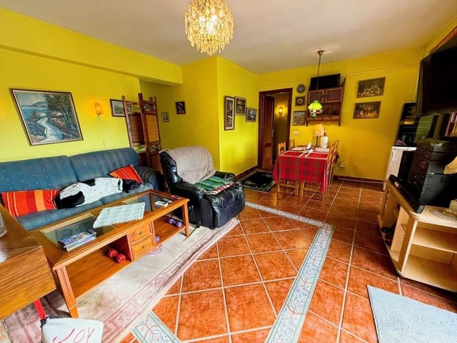 2 makuuhuone Huoneisto myytävänä paikassa Las Flores, Mijas - 265 000 € (Ref: 9542225)