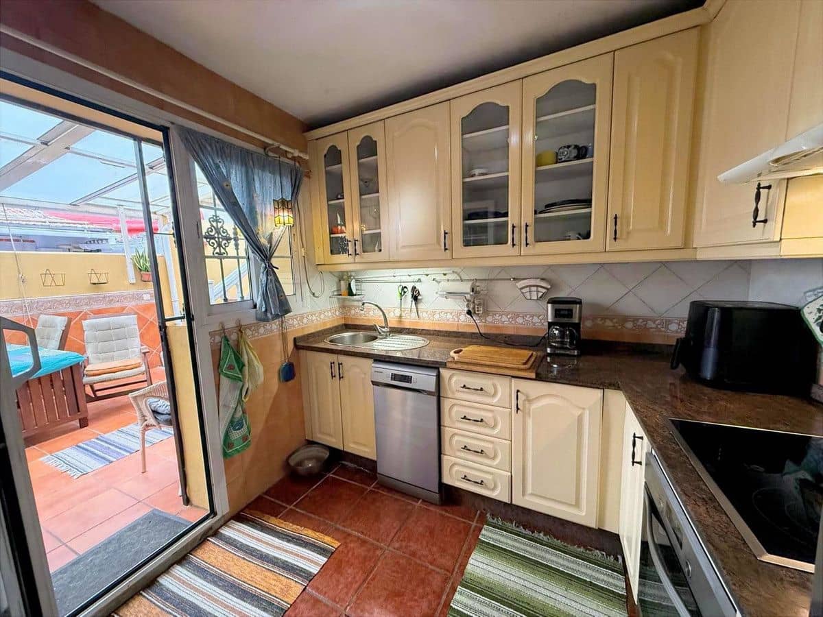 2 makuuhuone Huoneisto myytävänä paikassa Mijas - 265 000 € (Ref: 9542225)