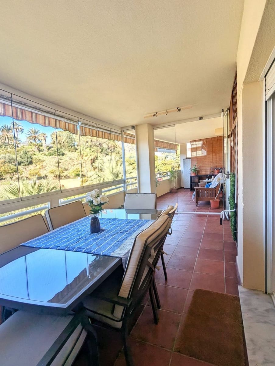 2 soveværelse Lejlighed til salg i Benalmadena med swimmingpool garage - € 350.000 (Ref: 9542229)