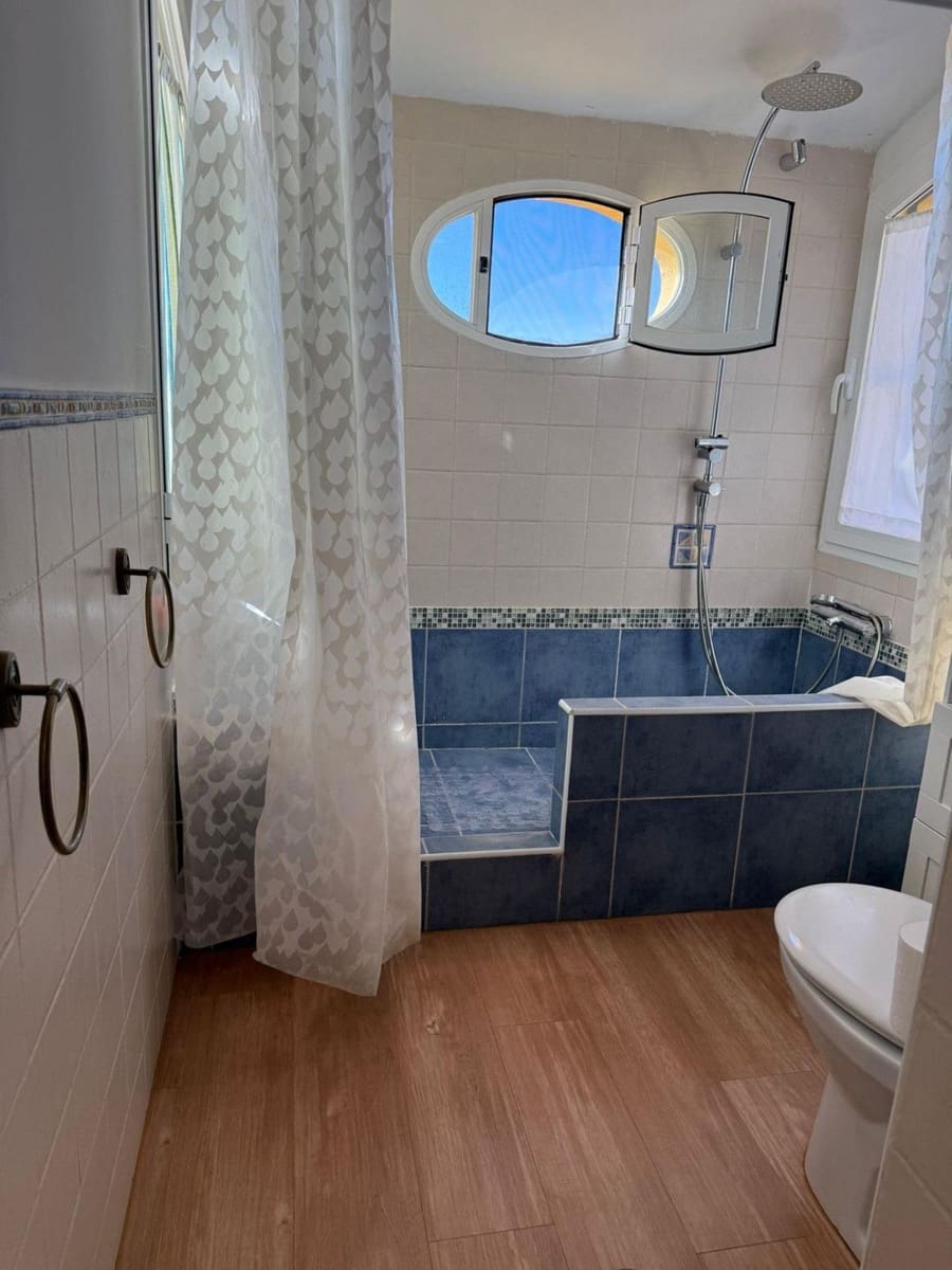 3 bedroom Penthouse for sale in Mijas with pool - € 499,000 (Ref: 9542230)