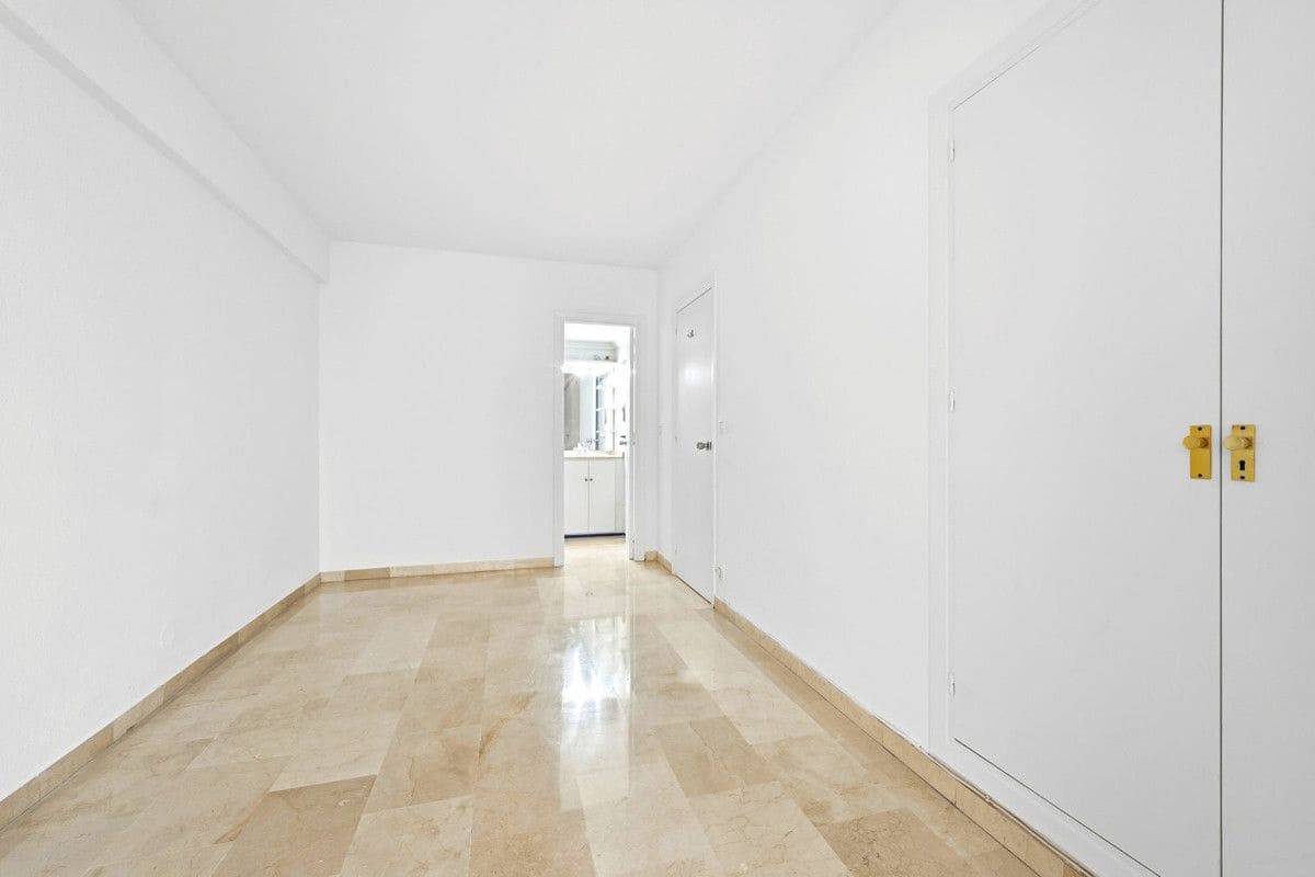 3 soveværelse Lejlighed til salg i Fuengirola med swimmingpool garage - € 465.000 (Ref: 9542232)