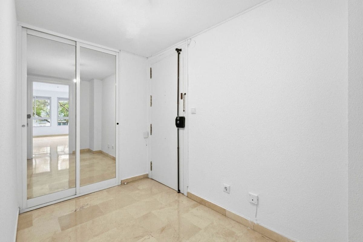 3 soveværelse Lejlighed til salg i Fuengirola med swimmingpool garage - € 465.000 (Ref: 9542232)