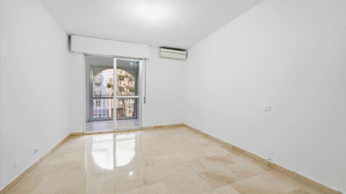 3 soveværelse Lejlighed til salg i Fuengirola med swimmingpool garage - € 465.000 (Ref: 9542232)