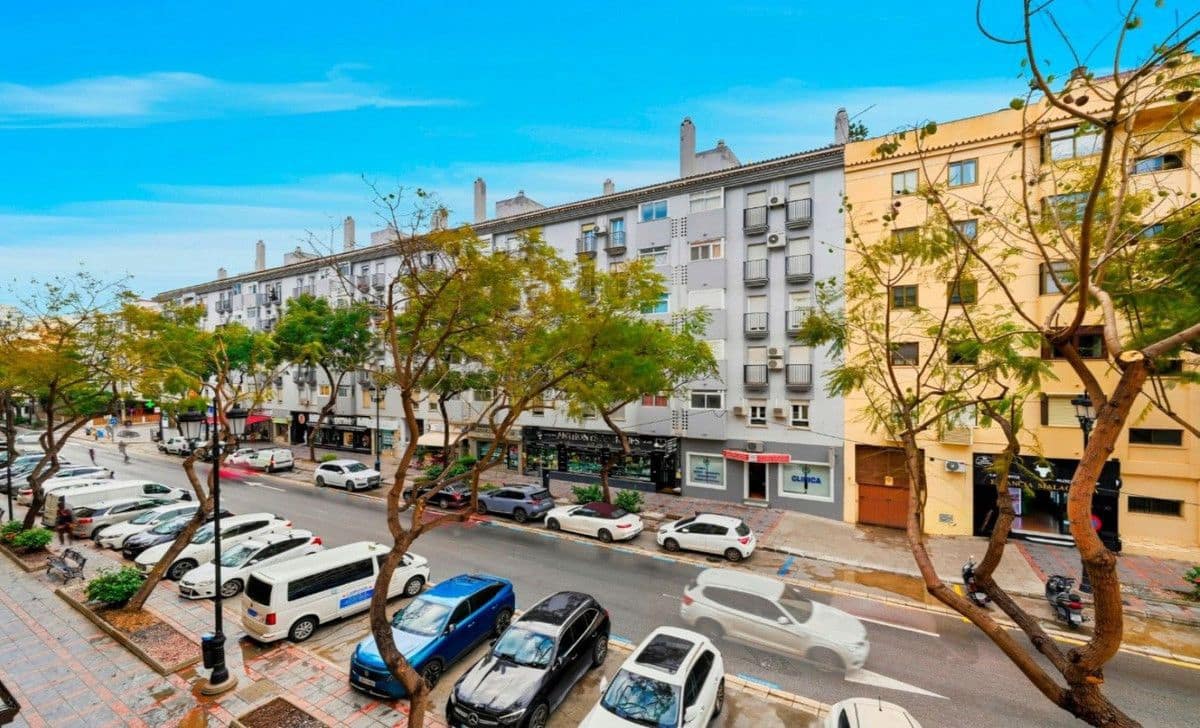 3 soveværelse Lejlighed til salg i Fuengirola med swimmingpool garage - € 465.000 (Ref: 9542232)