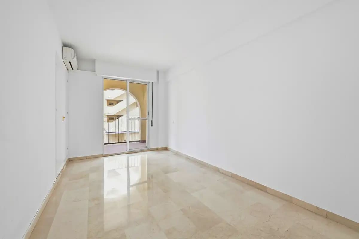 3 chambre Appartement à vendre à Fuengirola avec piscine garage - 445 000 € (Ref: 9542232)