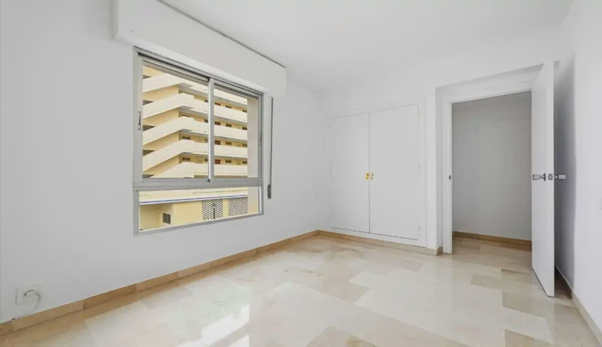 3 chambre Appartement à vendre à Fuengirola avec piscine garage - 445 000 € (Ref: 9542232)