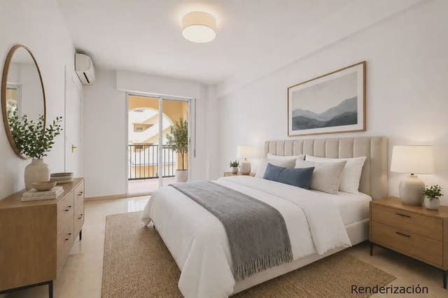3 chambre Appartement à vendre à Centro ciudad, Fuengirola avec piscine garage - 445 000 € (Ref: 9542232)