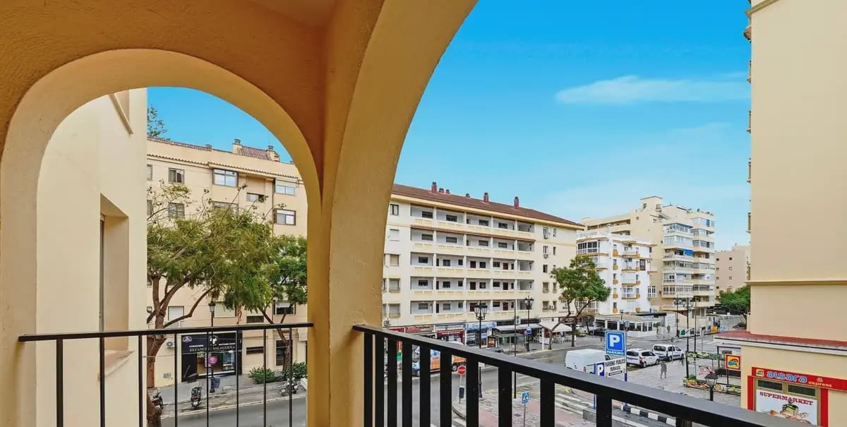 3 chambre Appartement à vendre à Fuengirola avec piscine garage - 445 000 € (Ref: 9542232)