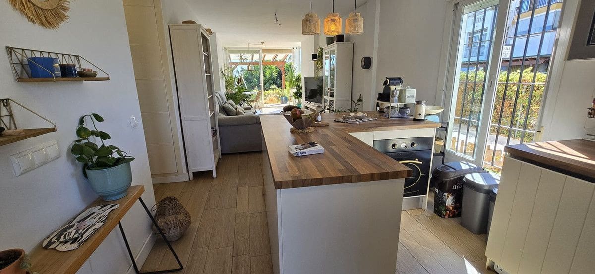 Apartamento de 1 habitación en Mijas en venta con piscina - 255.000 € (Ref: 9542237)