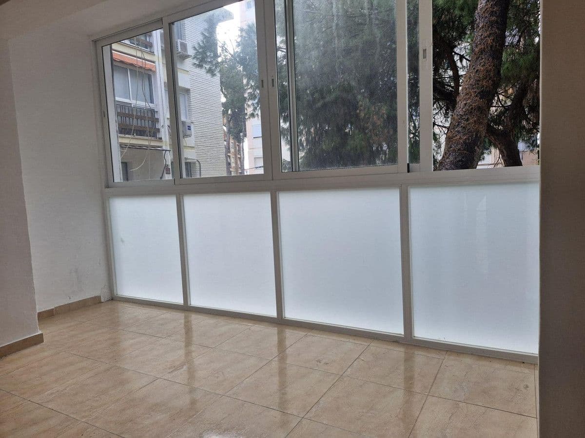 3 bedroom Flat for sale in Torremolinos - € 220,000 (Ref: 9542238)