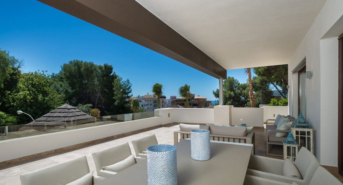 3 soveværelse Byhus til salg i Marbella med swimmingpool garage - € 1.800.000 (Ref: 9542240)