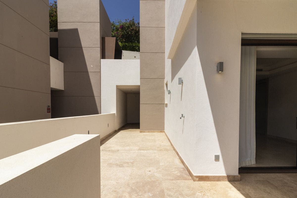 3 soveværelse Byhus til salg i Marbella med swimmingpool garage - € 1.800.000 (Ref: 9542240)