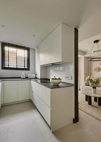 2 soverom Leilighet til salgs i Aloha Golf, Marbella med garasje - € 699 000 (Ref: 9542244)