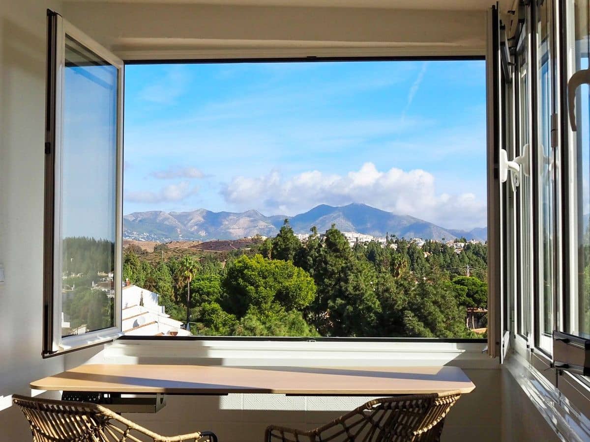 1 makuuhuone Ranta-asunto myytävänä paikassa Mijas mukana uima-altaan - 247 500 € (Ref: 9542246)