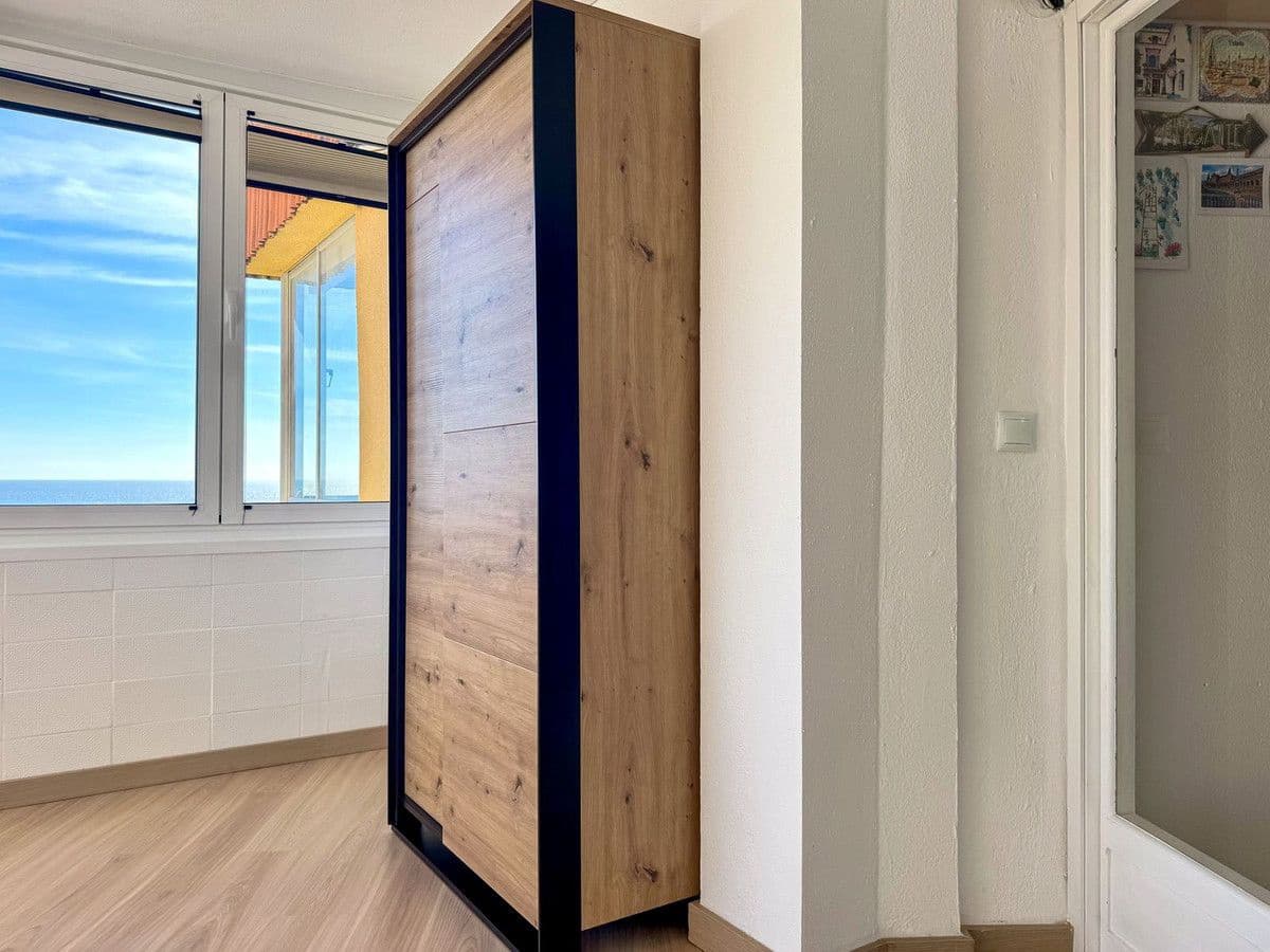 1 makuuhuone Ranta-asunto myytävänä paikassa Mijas mukana uima-altaan - 247 500 € (Ref: 9542246)