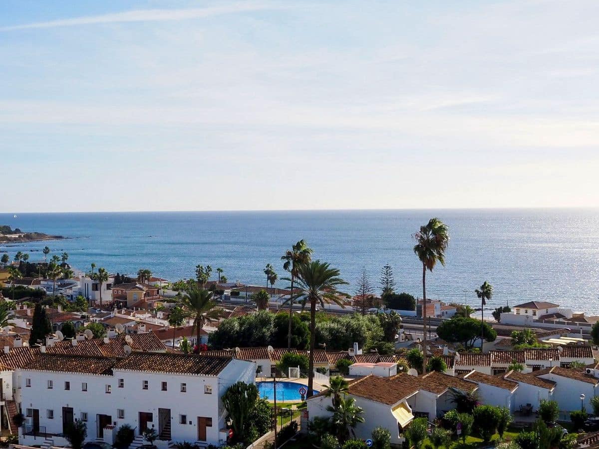 1 makuuhuone Ranta-asunto myytävänä paikassa Mijas mukana uima-altaan - 247 500 € (Ref: 9542246)