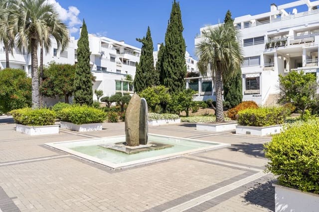 3 makuuhuone Kattohuoneisto myytävänä paikassa La Cala de Mijas, Mijas mukana uima-altaan 
autotalli - 399 000 € (Ref: 9542251)