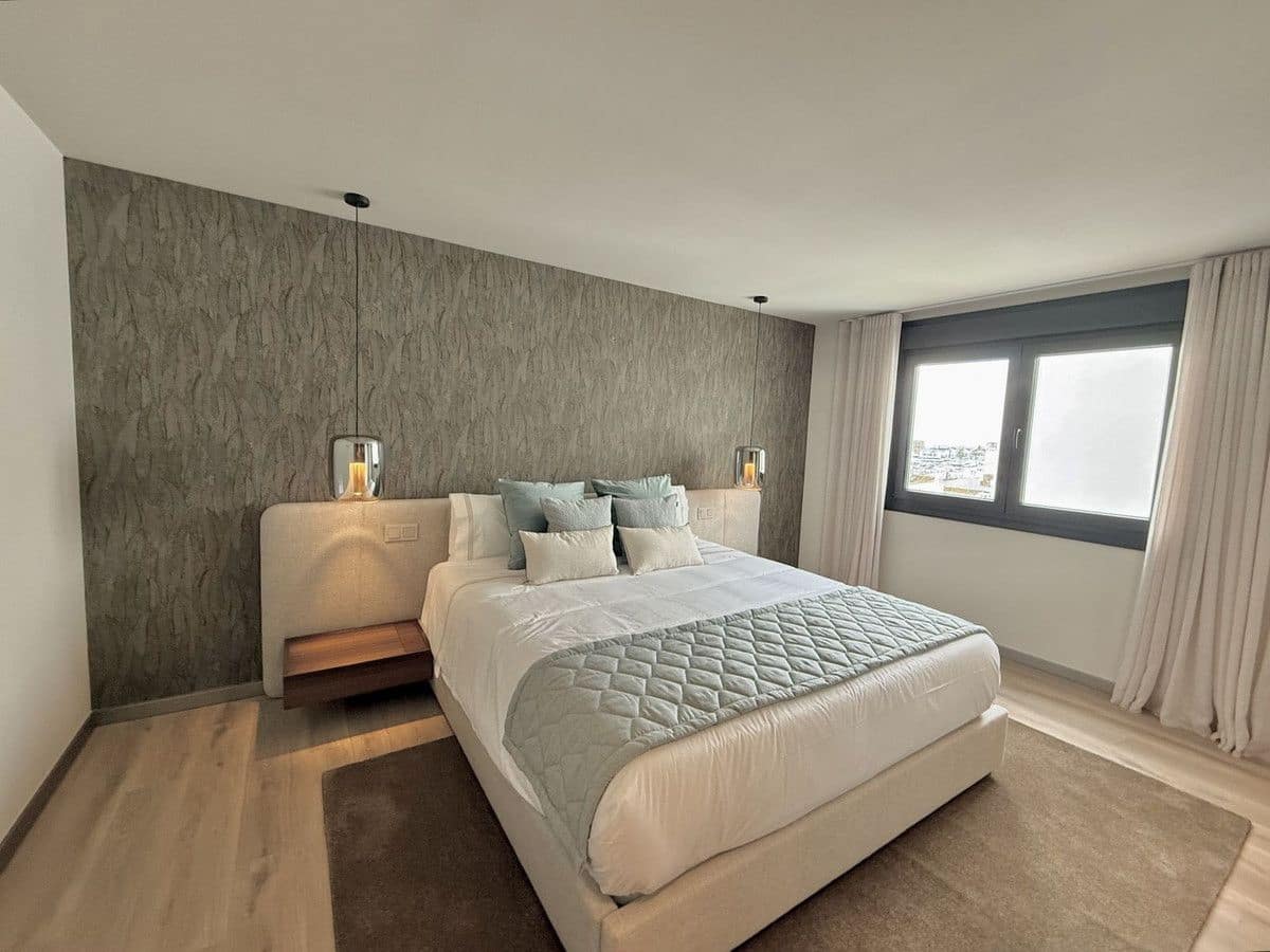 Apartamento de 5 habitaciones en Marbella en venta con garaje - 2.500.000 € (Ref: 9575398)