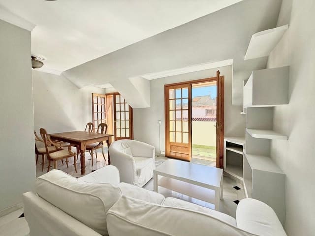 2 Zimmer Penthouse zu verkaufen in Centro ciudad, Fuengirola - 315.000 € (Ref: 9575400)