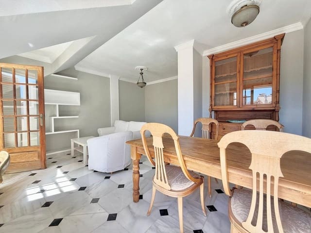 2 Zimmer Penthouse zu verkaufen in Centro ciudad, Fuengirola - 315.000 € (Ref: 9575400)