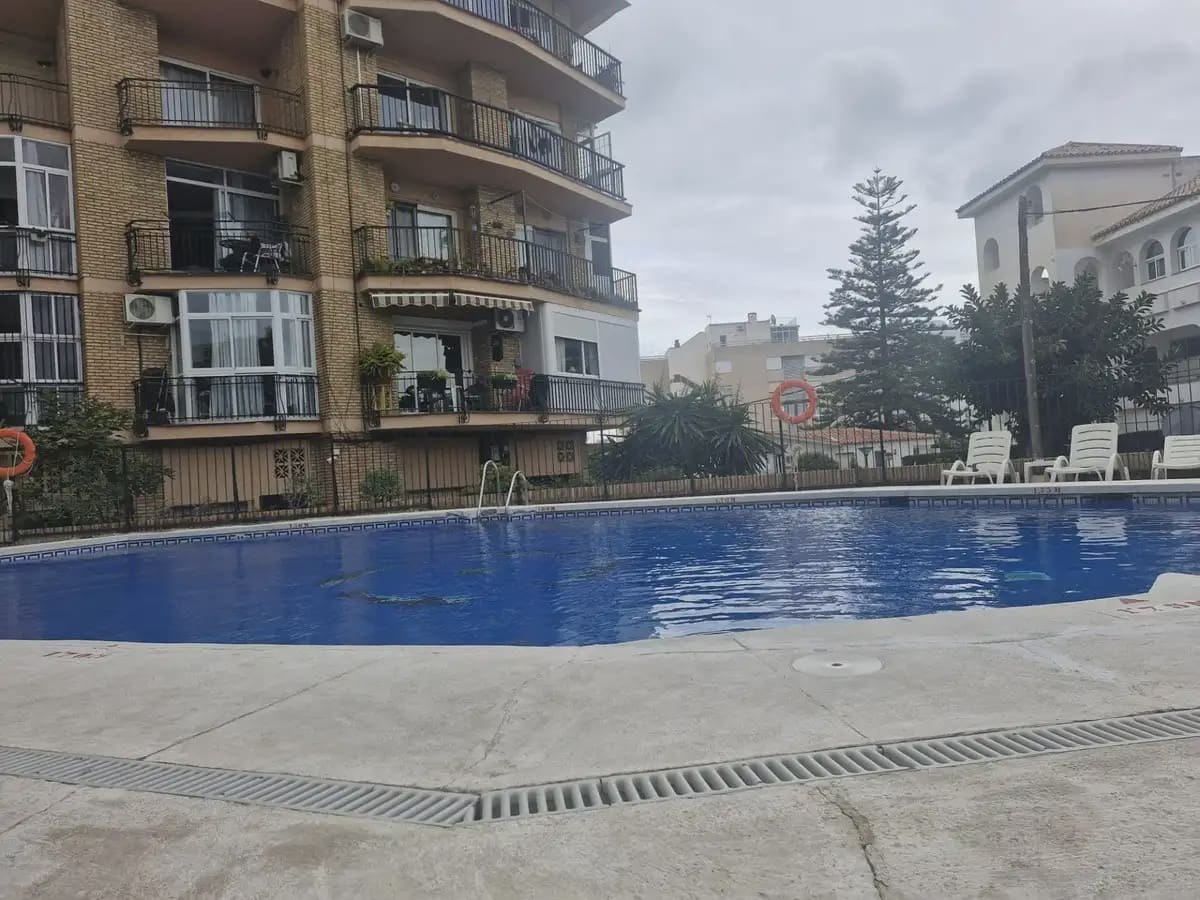 Studio til salgs i Benalmadena med svømmebasseng - € 170 000 (Ref: 9575410)