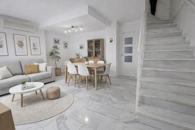 3 bedroom Semi-detached Villa for sale in Torremolinos with pool garage - € 430,000 (Ref: 9575412)