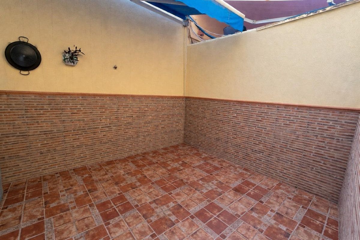 3 bedroom Semi-detached Villa for sale in Torremolinos with pool garage - € 430,000 (Ref: 9575412)