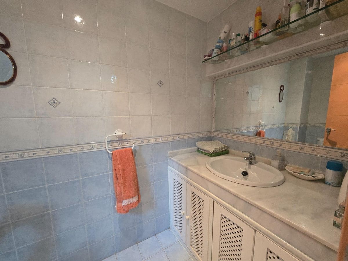 3 bedroom Semi-detached Villa for sale in Torremolinos with pool garage - € 430,000 (Ref: 9575412)