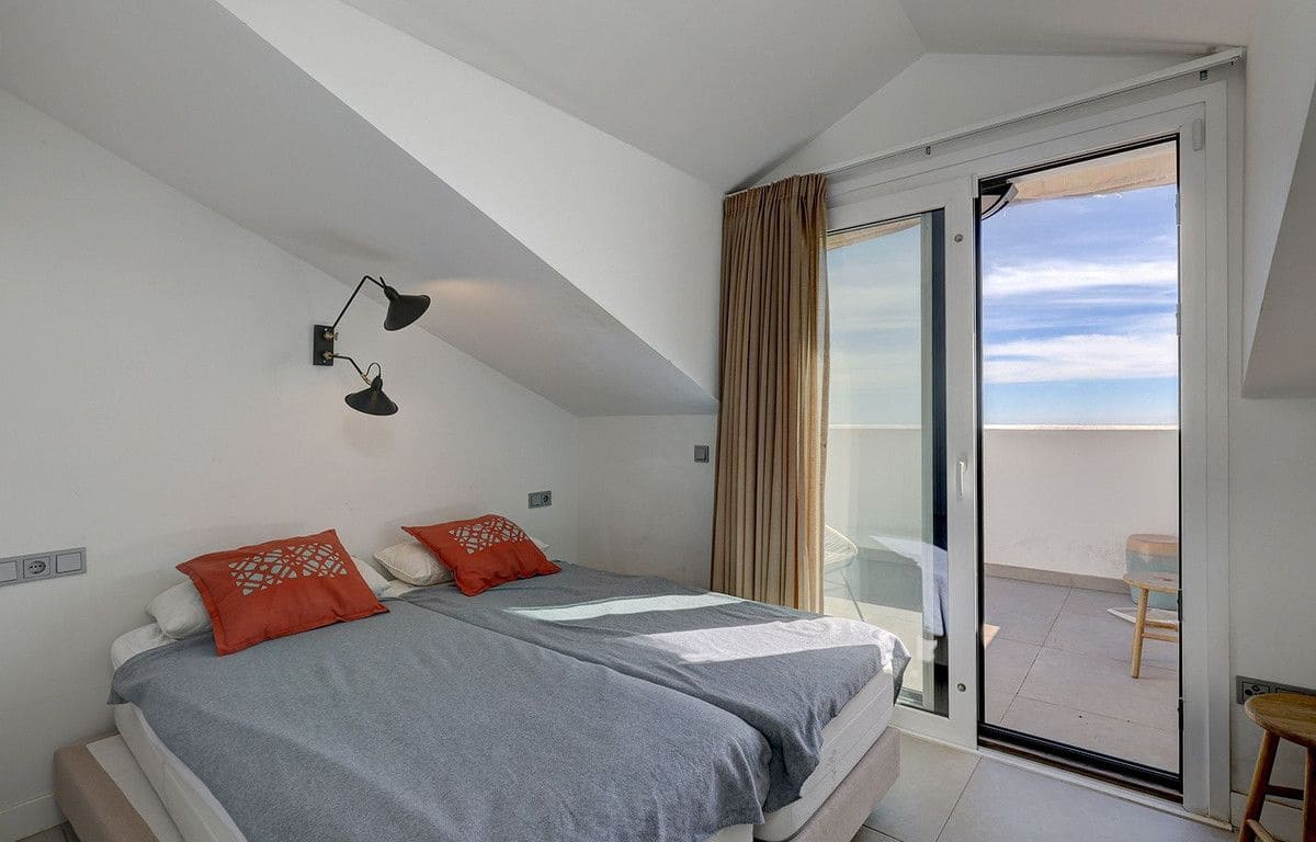 3 sovrum Takvåning till salu i Benalmadena med pool garage - 699 000 € (Ref: 9575420)