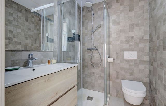 3 sovrum Takvåning till salu i Arroyo de la Miel, Benalmádena med pool garage - 699 000 € (Ref: 9575420)