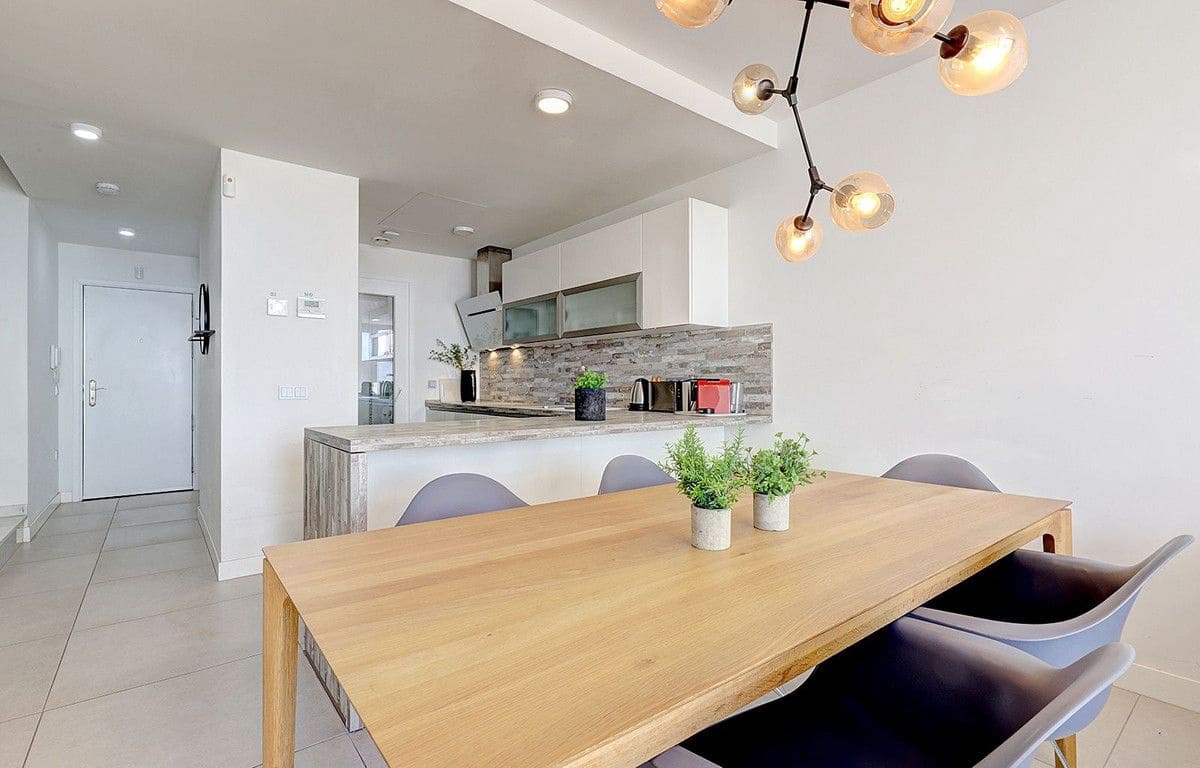 3 sovrum Takvåning till salu i Benalmadena med pool garage - 699 000 € (Ref: 9575420)