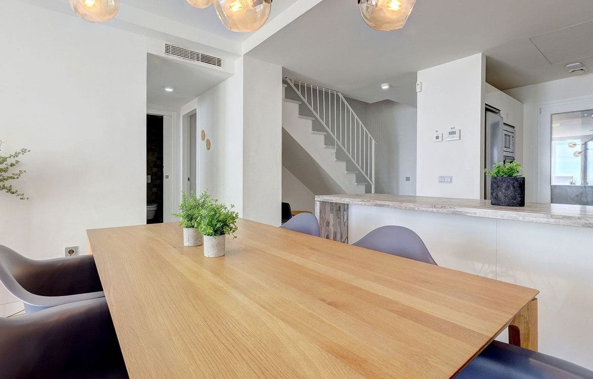 3 sovrum Takvåning till salu i Benalmadena med pool garage - 699 000 € (Ref: 9575420)