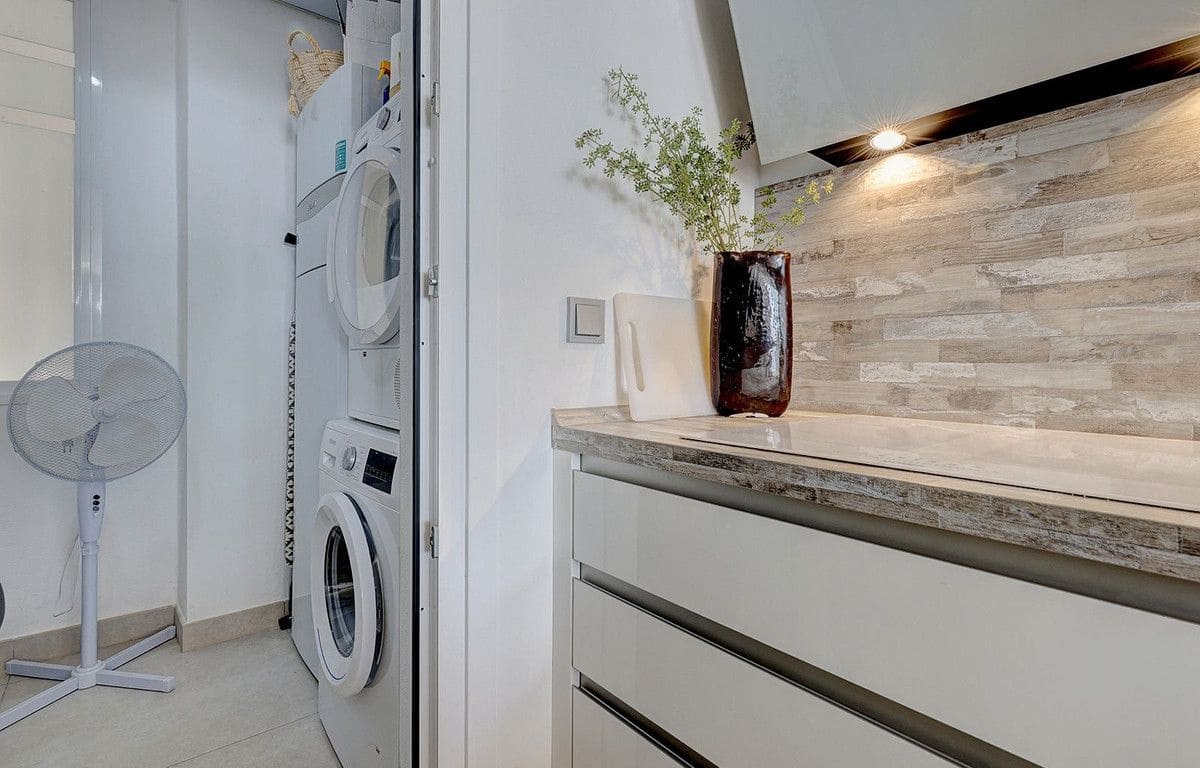 3 sovrum Takvåning till salu i Benalmadena med pool garage - 699 000 € (Ref: 9575420)