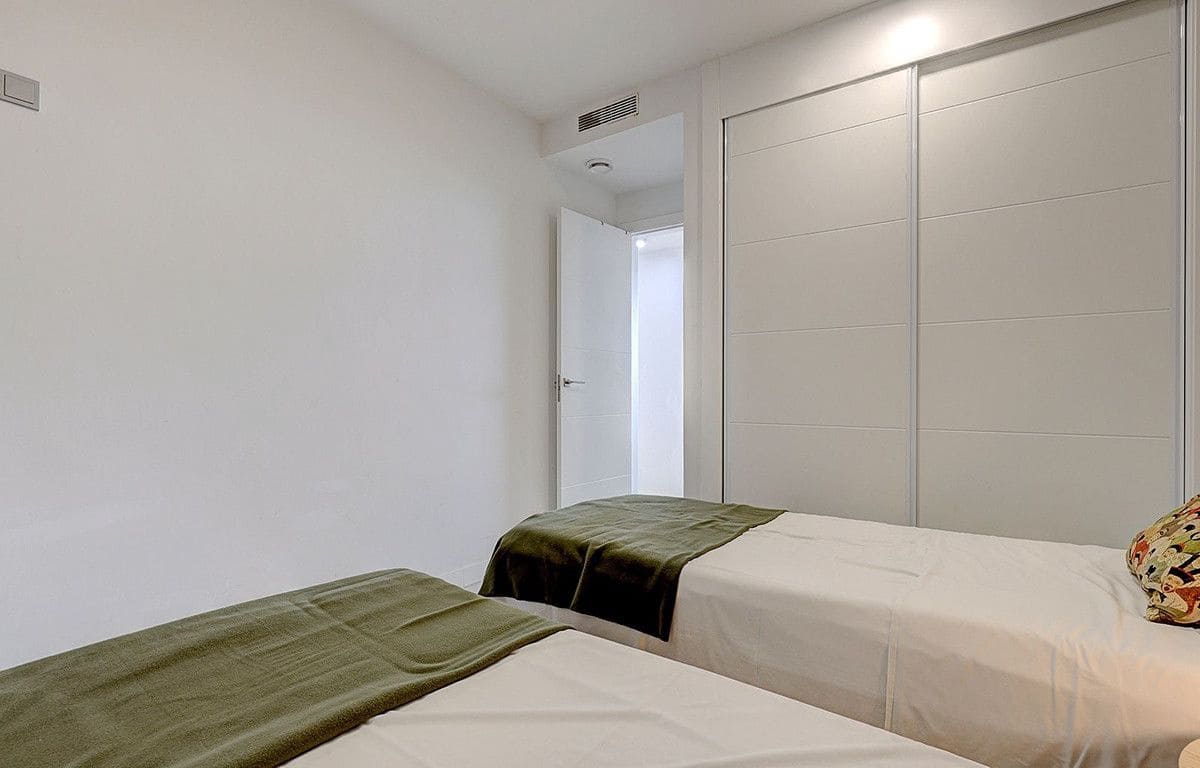 3 sovrum Takvåning till salu i Benalmadena med pool garage - 699 000 € (Ref: 9575420)