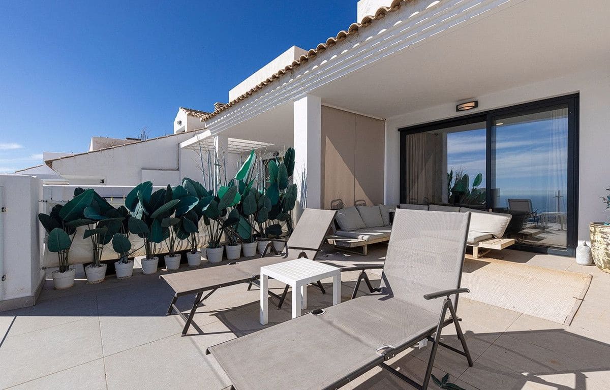 3 sovrum Takvåning till salu i Benalmadena med pool garage - 699 000 € (Ref: 9575420)