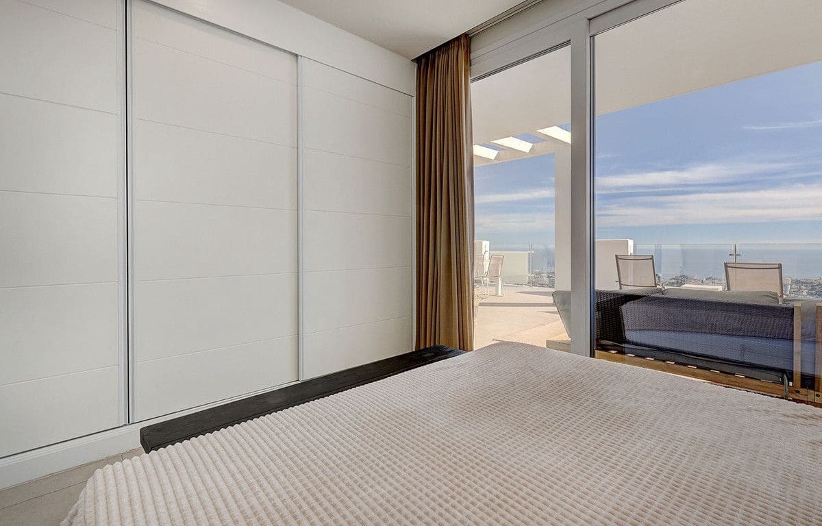 3 sovrum Takvåning till salu i Benalmadena med pool garage - 699 000 € (Ref: 9575420)