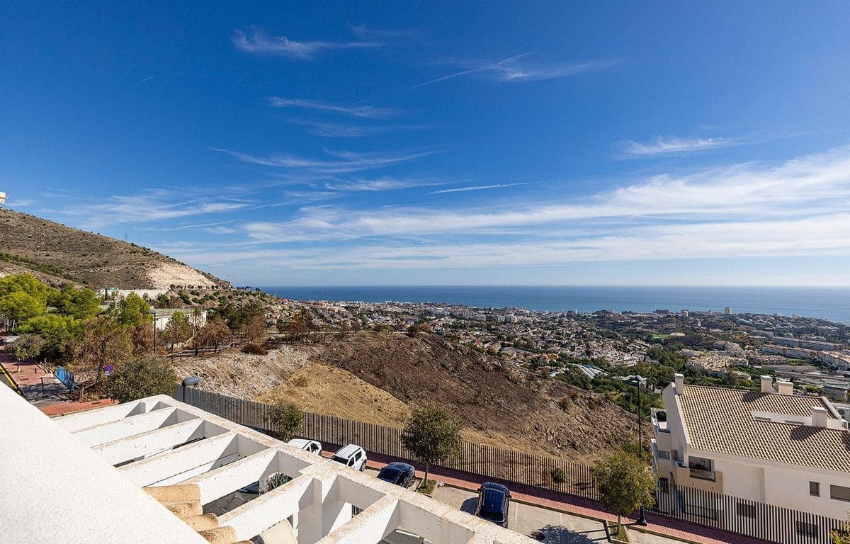 3 sovrum Takvåning till salu i Benalmadena med pool garage - 699 000 € (Ref: 9575420)
